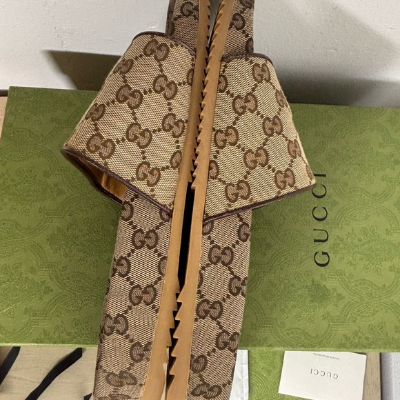 Gucci Beige and Brown Monogram Slides - Picture 5 of 12